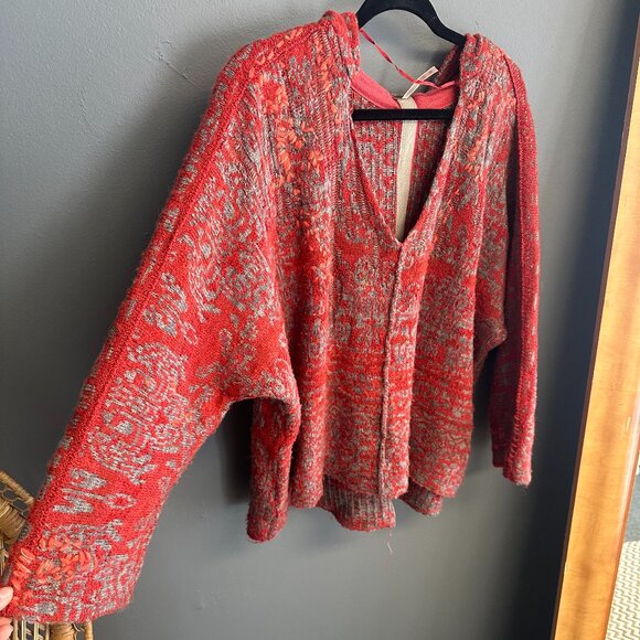 Free People Raggy Hoodie Sweater Womens Sz Medium Red Oversized Boho V-Neck Top - Picture 3 of 7
